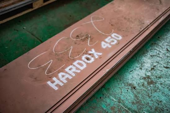 Почему Hardox используют для изготовления деталей спецтехники